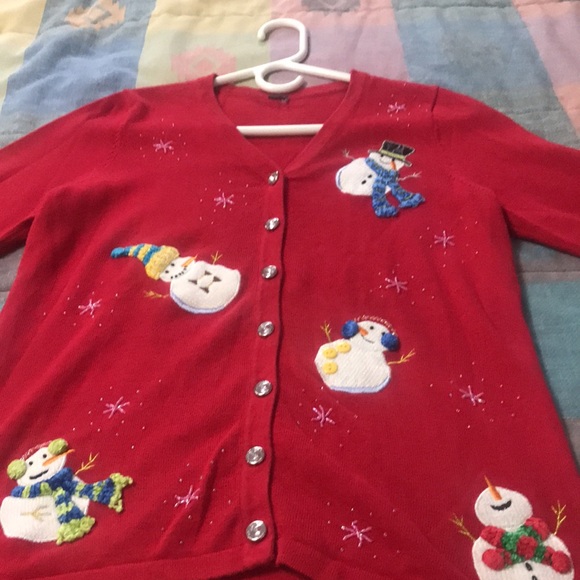This is a beautiful Snowman / Christmas cardigan sweater only worn a few times. - Picture 3 of 3